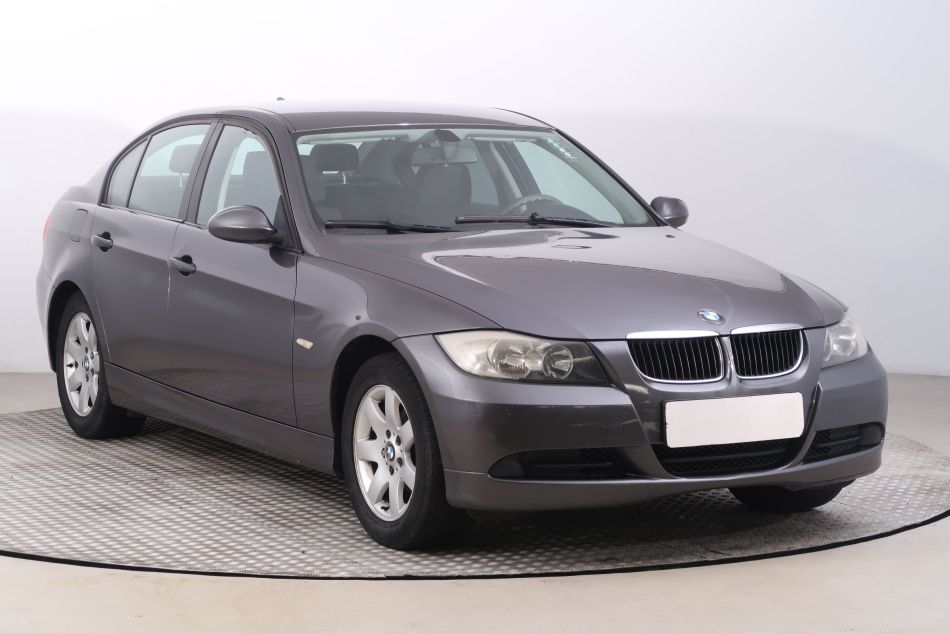 BMW 3 - 2005