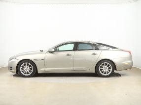 Jaguar XJ - 2011