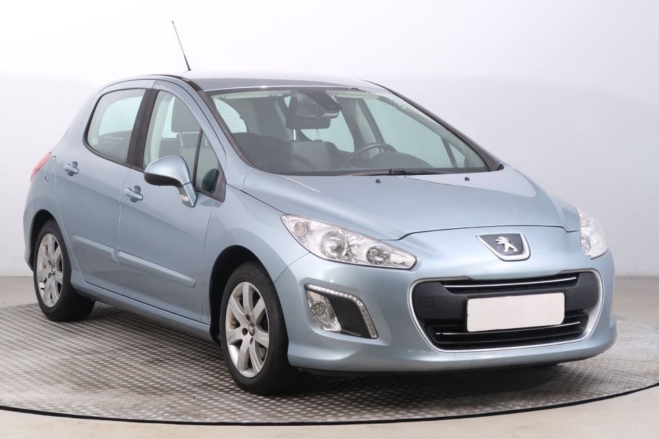 Peugeot 308 - 2012