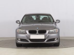 BMW 3 - 2011
