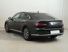 Volkswagen Arteon - 2018