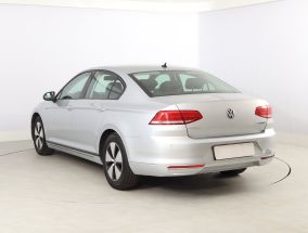 Volkswagen Passat - 2016