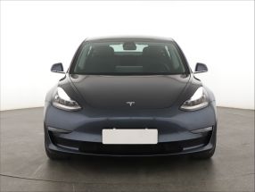Tesla Model 3 - 2020