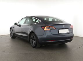 Tesla Model 3 - 2020