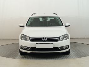 Volkswagen Passat - 2012