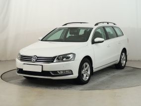 Volkswagen Passat - 2012