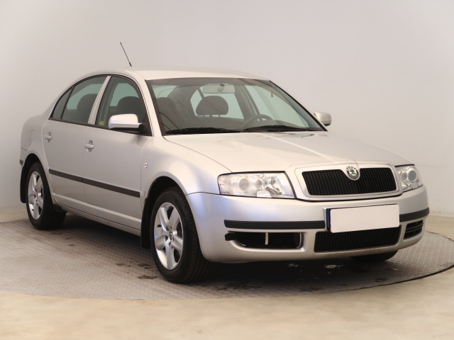 Škoda Superb 2006