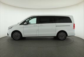 Mercedes-Benz V - 2020