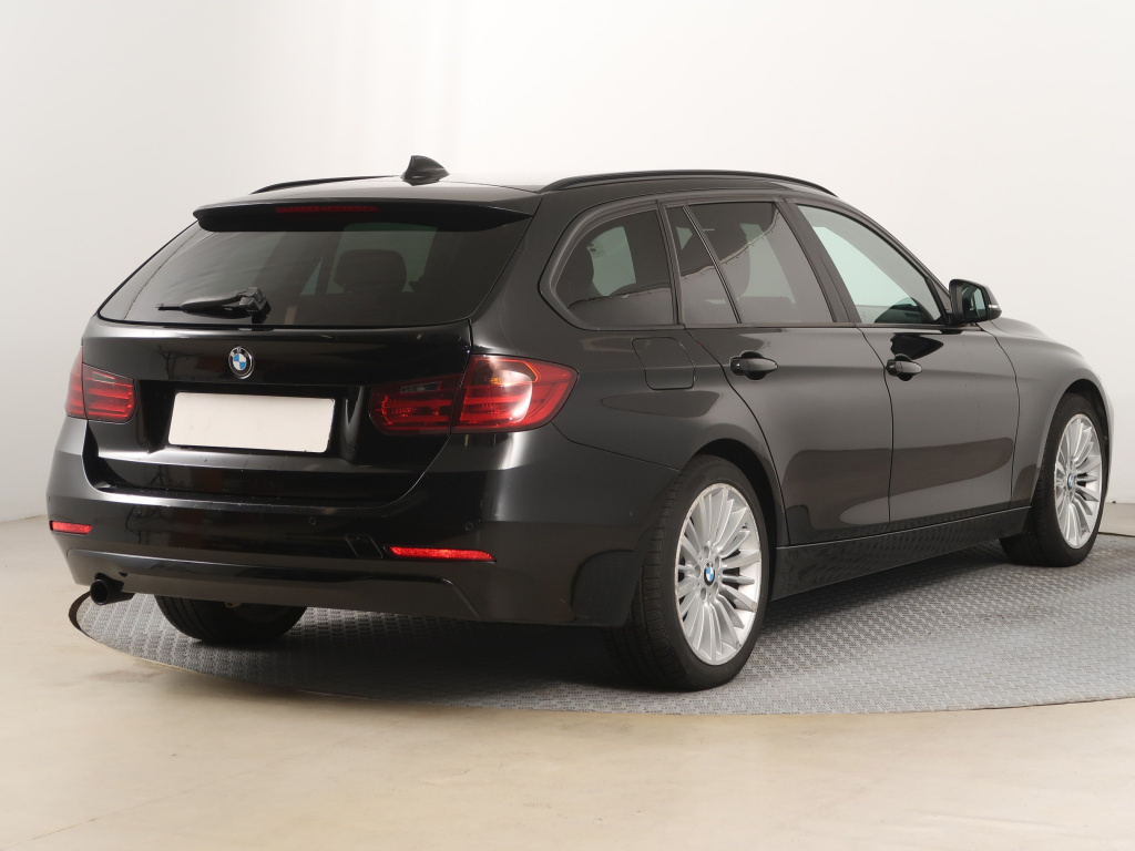 BMW 3