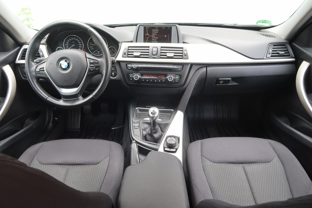 BMW 3