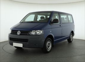 Volkswagen Caravelle - 2012