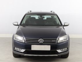 Volkswagen Passat - 2012