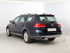 Volkswagen Passat - 2012