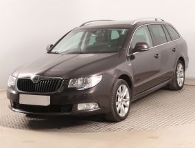 Skoda Superb - 2011