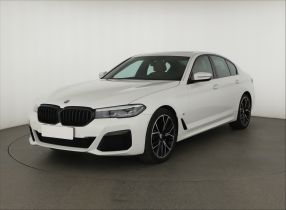 BMW 5 - 2023