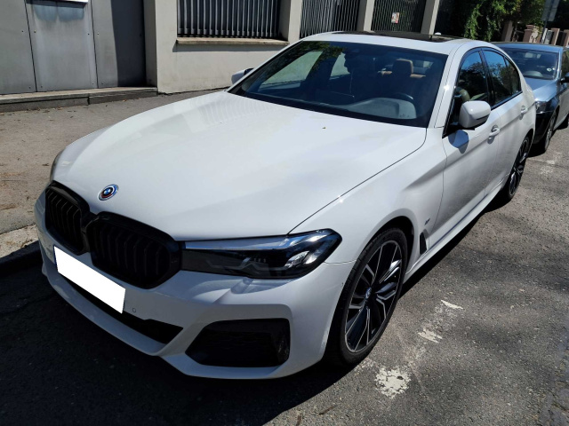 BMW 5 2023