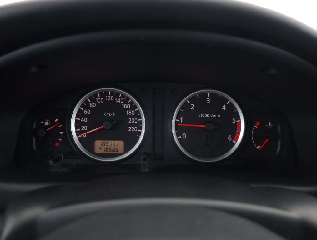Nissan Almera