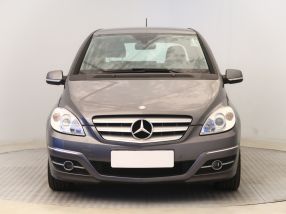 Mercedes-Benz B - 2011