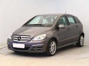 Mercedes-Benz B - 2011