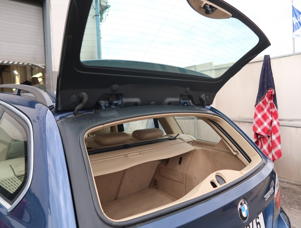 BMW 3