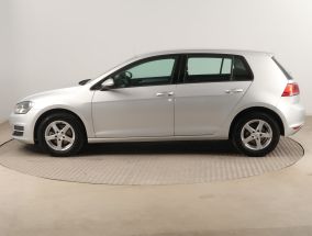 Volkswagen Golf - 2014