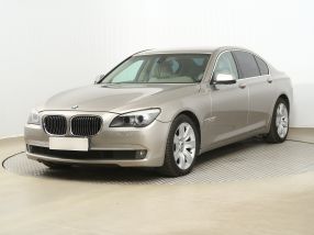 BMW 7 - 2010