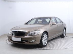 Mercedes-Benz S - 2008