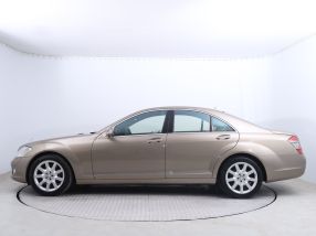 Mercedes-Benz S - 2008