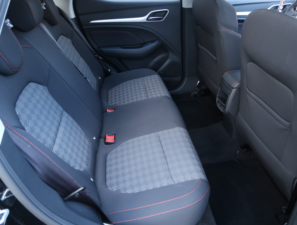 MG ZS SUV