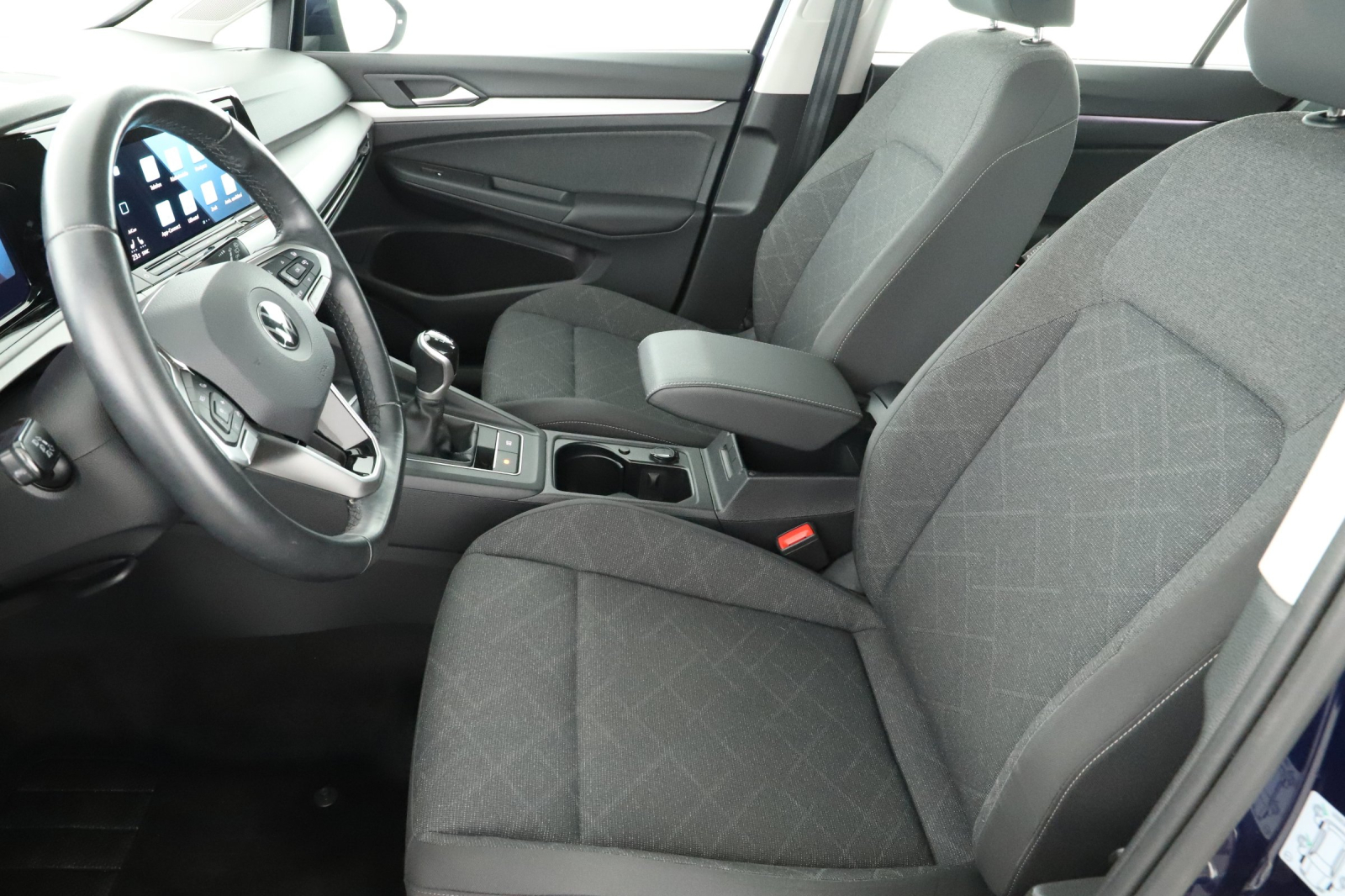 Volkswagen Golf - 2023