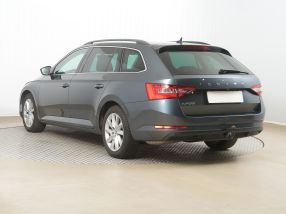 Skoda Superb - 2020