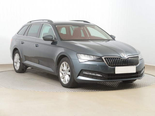 Škoda Superb 2020