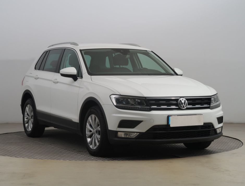 Volkswagen Tiguan - 2017