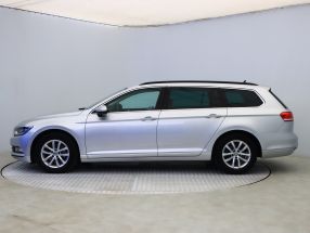 Volkswagen Passat - 2017