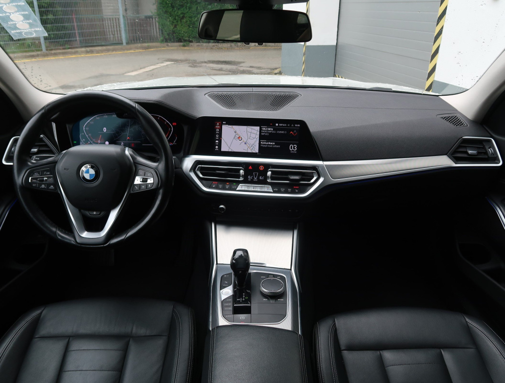 BMW 3