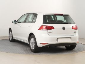 Volkswagen Golf - 2015