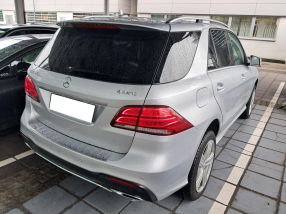 Mercedes-Benz GLE - 2015