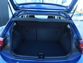 Volkswagen Polo - 2022