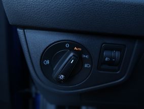 Volkswagen Polo - 2022