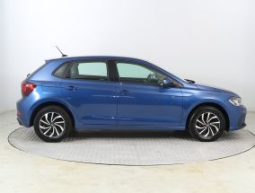 Volkswagen Polo - 2022