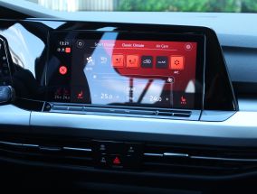Volkswagen Golf - 2021