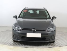 Volkswagen Golf - 2021