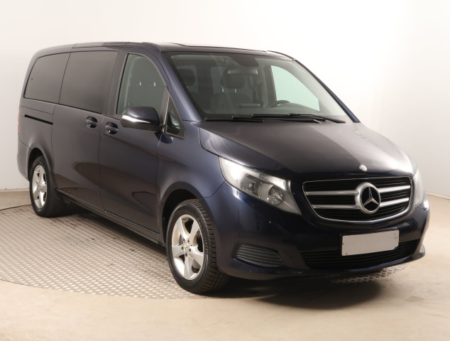 Mercedes-Benz V 2015