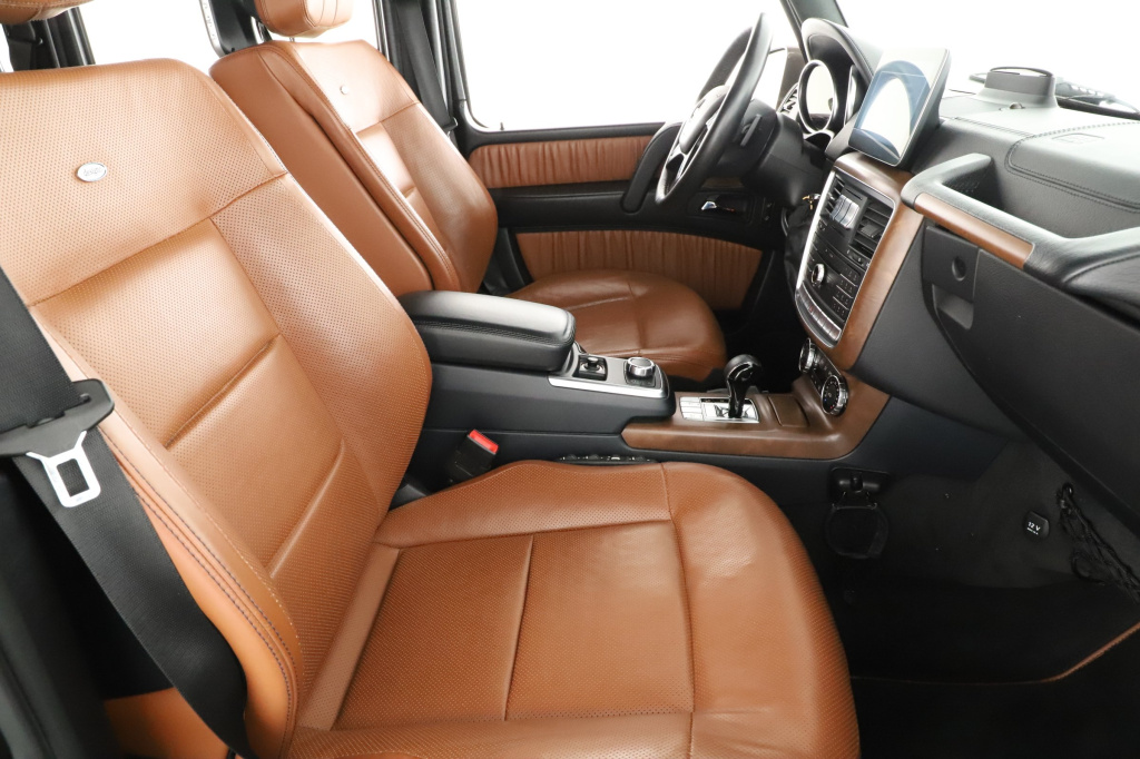 Mercedes-Benz G