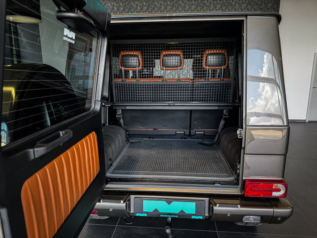 Mercedes-Benz G