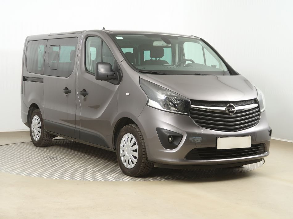 Opel Vivaro - 2015