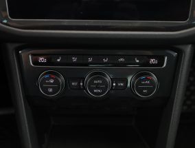 Volkswagen Tiguan - 2020