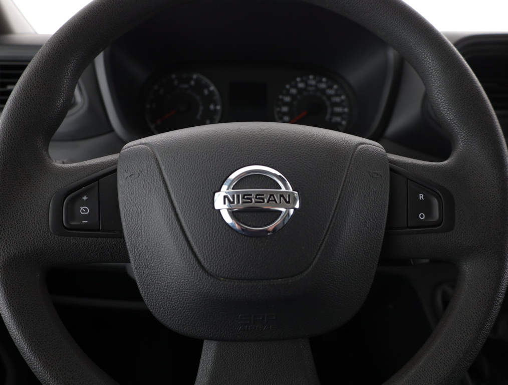Nissan Interstar