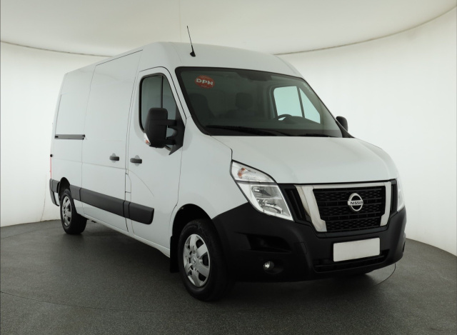 Nissan Interstar 2023