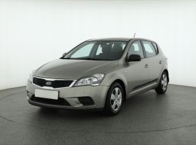 Kia Ceed - 2010